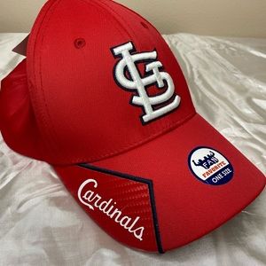 MLB Genuine St.Louis Cardinals Baseball Cap NWT
